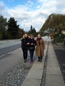 3-women-walking-with-smile